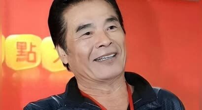 “6个老婆”同住一屋，每人每月7万零花钱，71岁又娶第七房小娇妻