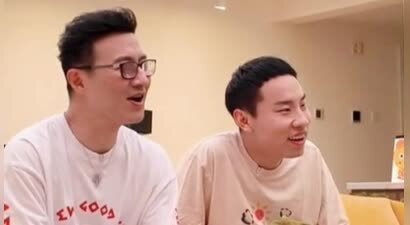 离婚2年，章子怡再次官宣喜讯，仅凭一个举动撕下汪峰的“遮羞布”