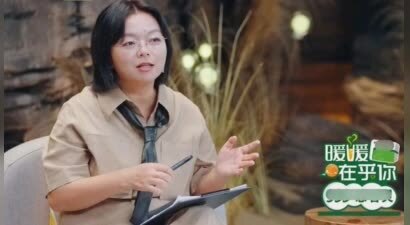 《再见爱人》刚播一期，她就被集体投诉要求换掉，一点也不冤