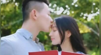 新晋“毯神”张馨予：曾因恋情备受争议，逆袭靠的不仅是嫁对人