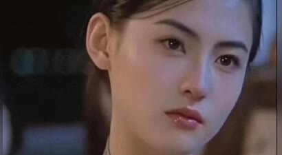 看到如今谢霆锋评论区，才知白月光前妻张柏芝，“杀伤力”有多强