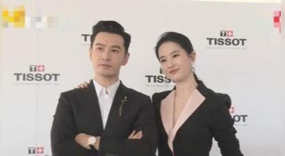 刘亦菲和黄晓明的19年交情，不只是小龙女和杨过，还有段过命交情