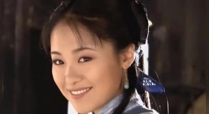 与聂远同居6年遭遗弃，嫁外交官备受宠爱，如今49岁胖到难以认出