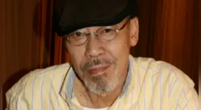 81岁冯淬帆在好友怀里去世，曾与汪明荃恋爱无果，无儿无女孤独一生