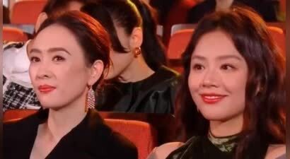 欧豪马思纯分手7年再同框，男方偷瞄女方表情微妙，网友呼吁复合