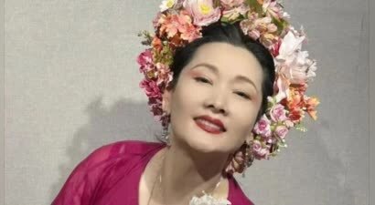 59岁刘嘉玲谈不生娃，何赛飞让传宗接代！评论区炸了，口碑反转