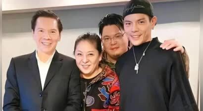 向佑搂新女友现身酒吧，西装革履大肚腩显油腻，女友胸前刺青抢镜