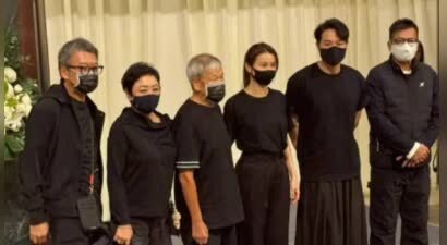 众星齐聚送别许绍雄 佘诗曼张家辉黄宗泽等艺人低调到场