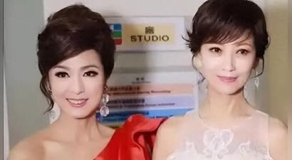 70岁米雪和72岁赵雅芝站一起，自然老去和医美老去，区别太大了