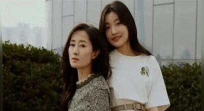 49岁刘敏涛晒女儿，才13岁就比妈妈还漂亮，一张高级脸很有辨识度