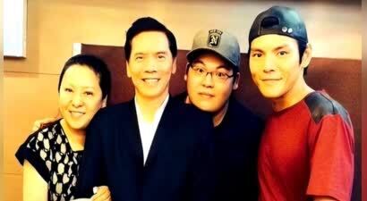 向太自曝，向佑曾在美国遭歧视，向佐直接打断了对方的手