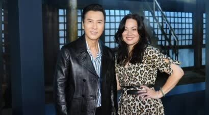 李小龙诞辰85周年纪念展启幕 甄子丹到场助阵