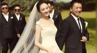 女演员与他同居5年，将美好的年华都给了他，他却选择和闺蜜结婚