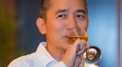 60岁著名女星透露曾对他人有过心动，但还是觉得丈夫最适合自己