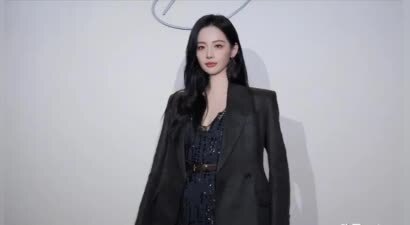 风水轮流转! 扫地出门、人财两空，张嘉倪官宣喜讯打脸买超