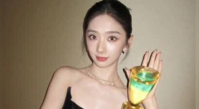 王影璐回应“抢座位”争议：没有抢座，希望大家天天开心