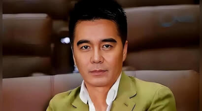 四婚三离，两任前妻离世，61岁的他藏着不为人知的深情与争议！