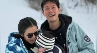 十优港姐成为妈妈后第一个生日，型男老公赞老婆“美若天仙”