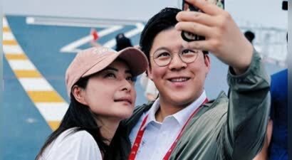 郭晶晶一家六口逛街！买平价奶茶先给霍震霆，家风好身旁不带保镖