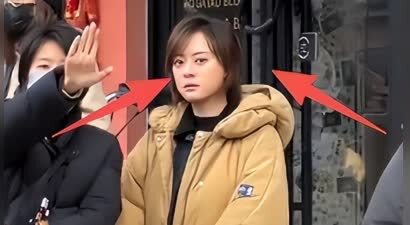 43岁孙俪苏州拍戏一脸凶相！对粉丝翻白眼好吓人，助理追着路人撵