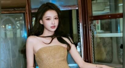 女星孙怡“开车不打转向灯”登热搜，本人发文道歉：日后一定会更加注意遵守交通规则