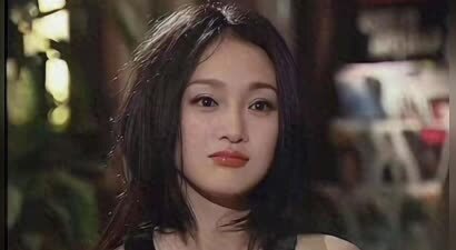 万万没想到，50岁丁克了一辈子的周迅，如今却成了人生赢家