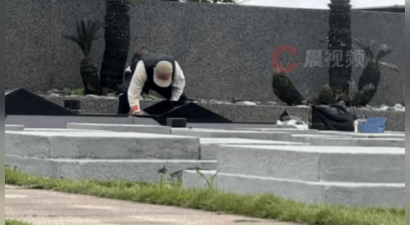 具俊晔新年赴墓地陪伴大S 擦拭墓碑神情落寞