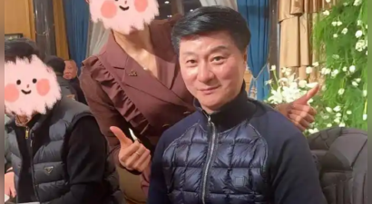 范丞丞爸爸参加婚宴照流出！75岁却看着像45岁，穿搭非常潮流