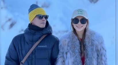 应采儿陈小春2026旅行撒糖！皮草女王配宠妻狂魔，这福气太顶了