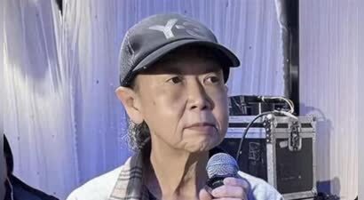 71岁朱咪咪暴瘦20斤 网友直呼认不出 自称年年都体检 名下十套房收租