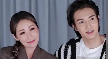 原来他是萧亚轩的前男友，如今官宣喜得二胎，才知她输得一塌糊涂