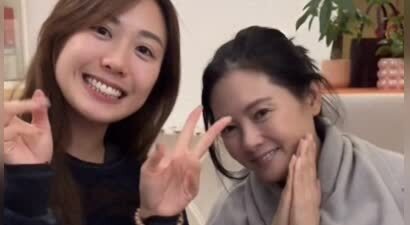 李丽珍居家庆祝60岁生日，素颜与女儿吹蜡烛洗尽铅华，准女婿也在