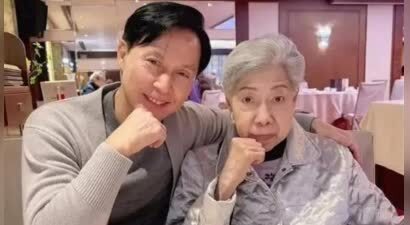 91岁TVB老戏骨近况曝光！与69岁男星喝茶精神佳，去年约满低调离巢