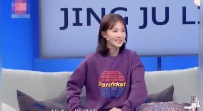 官媒发文，35岁金晨再破天花板，让张继科和整个娱乐圈沉默了