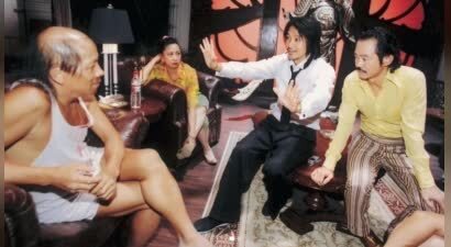 周星驰发文悼念梁小龙