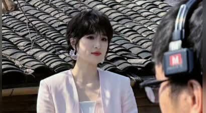 妈呀！我在景德镇偶遇到谁了啊？又高又瘦，颜值爆表美到晃眼