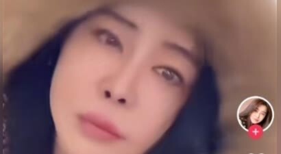 王祖贤入驻社交平台引关注，安徽舒城老家人：真心希望她常回来看看