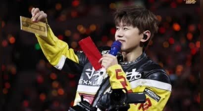 43岁张杰正式宣布退出！原因令人唏嘘，担心的事还是发生了