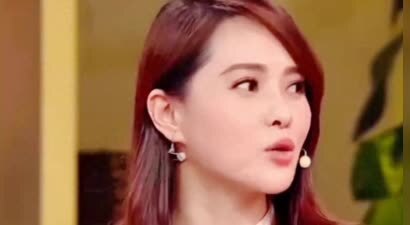 伊能静，凭啥能被秦昊死心塌地爱13年？答案其实俗套又现实