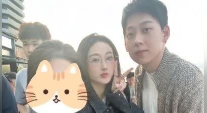 陈雪凝老公出轨风波后首现身，李瑞滨还亲自为陈雪凝拍照