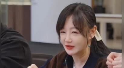 薛佳凝自曝2013年开始攒黄金，首次便入手2公斤，有男演员买了九公斤