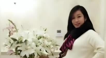 娱乐圈的婆媳佳话！秦海璐11年待婆婆如亲妈，细节里全是真心