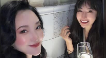 金莎晒聚会照片被看成被看成刘晓庆 回应表示抬举我了