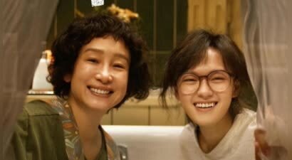 46岁的秦海璐：每月给丧子丧夫的婆婆生活费，以后我就是您亲女儿