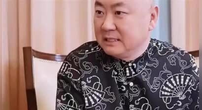 郭冬临现状：住北京老房子，身形消瘦、脸颊凹陷，59岁却无儿无女