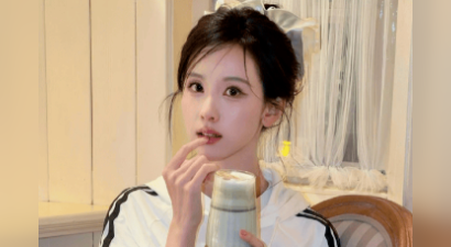 女演员在机场疑似被挤哭，本人回应来了