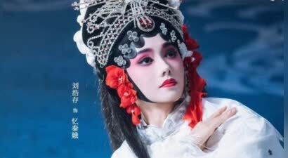 迎着风的硬骨头——观《主角》风雨砺风骨 匠心传文脉