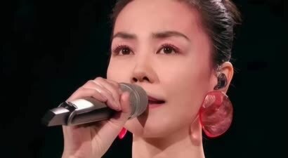 “最强母女档”来了！王菲窦靖童同时入围浪潮音乐大赏，一个唱给世界，一个探索自己