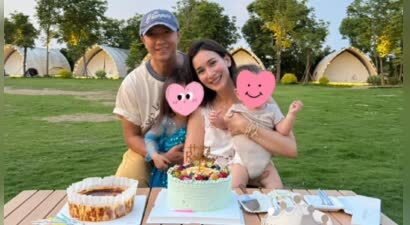 卢靖姗带娃迪士尼游玩，女儿像韩庚儿子像妈妈，儿女混血感都很强