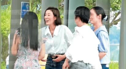 杨茜尧忙社交、罗子溢狂赶场：明星夫妻育儿现场太真实
